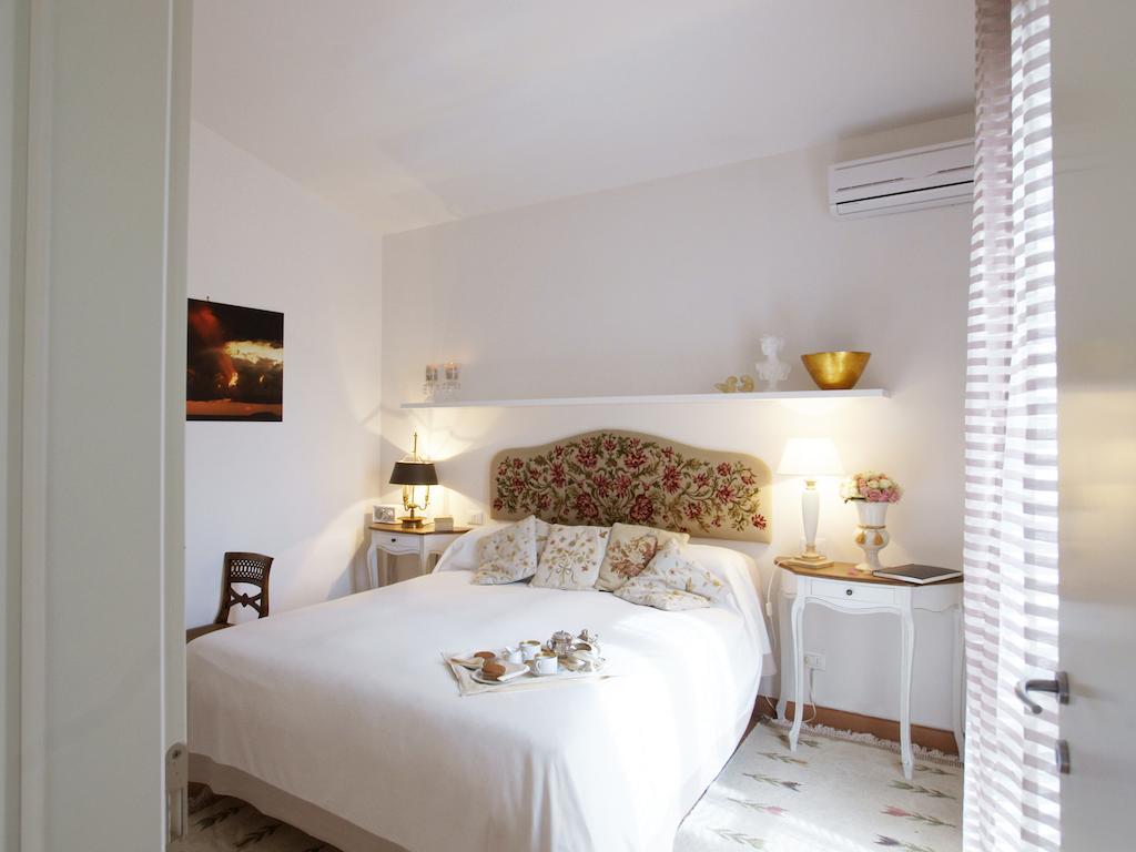 Villa Cassuto Maison de Charme Antignano (Livorno) Quarto foto